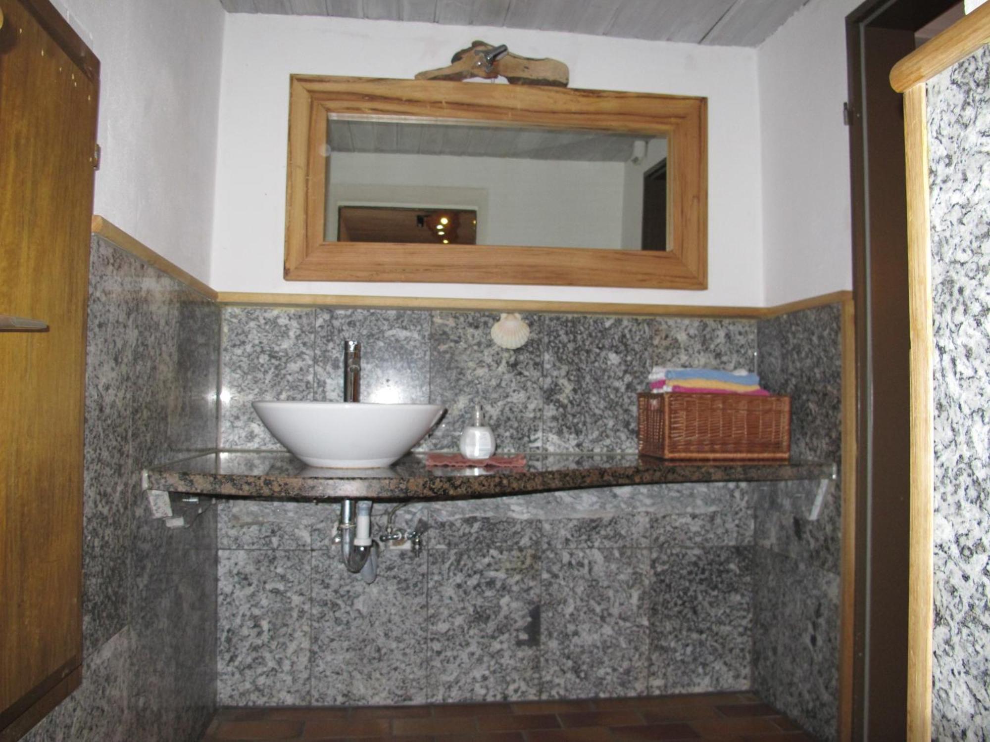 Schiff Bihlerdorf - Hostel Buitenkant foto