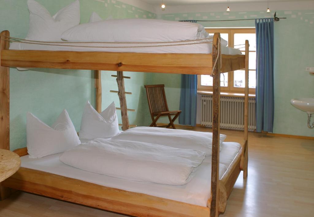 Schiff Bihlerdorf - Hostel Kamer foto