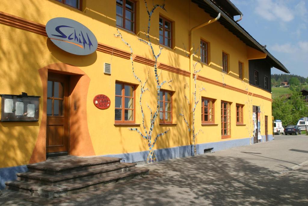 Schiff Bihlerdorf - Hostel Buitenkant foto