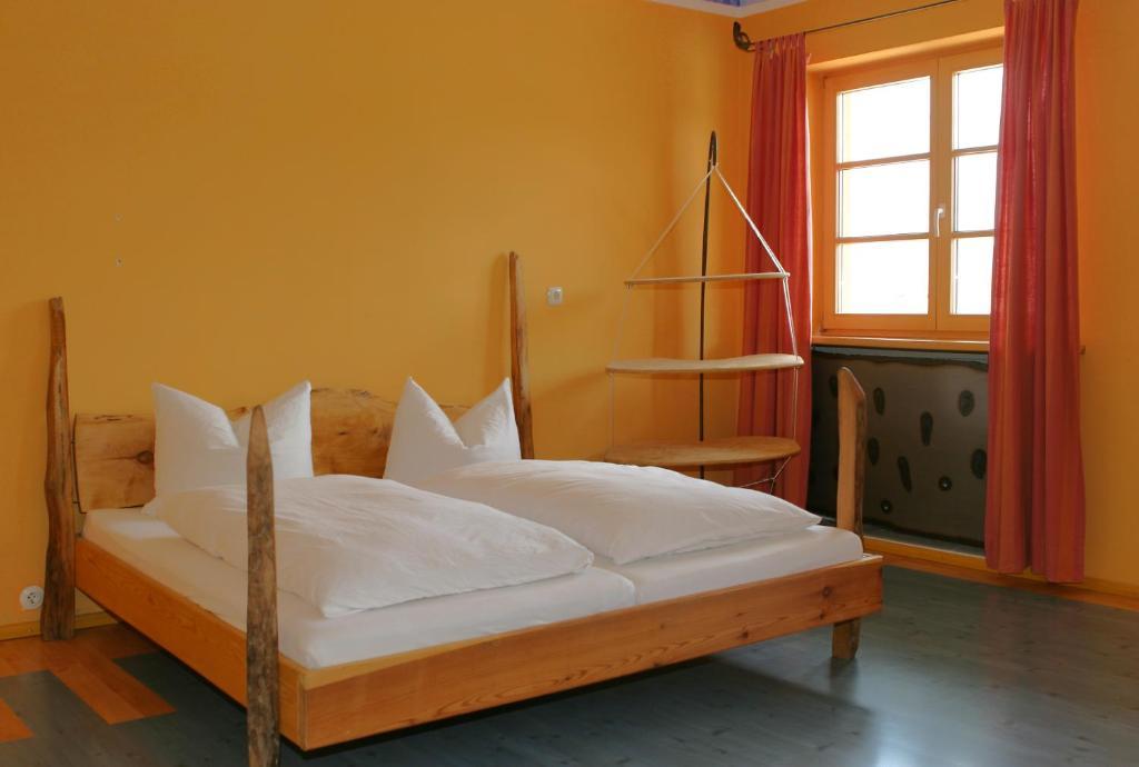 Schiff Bihlerdorf - Hostel Kamer foto