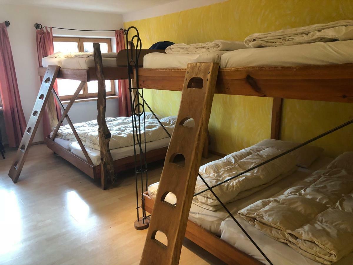 Schiff Bihlerdorf - Hostel Buitenkant foto