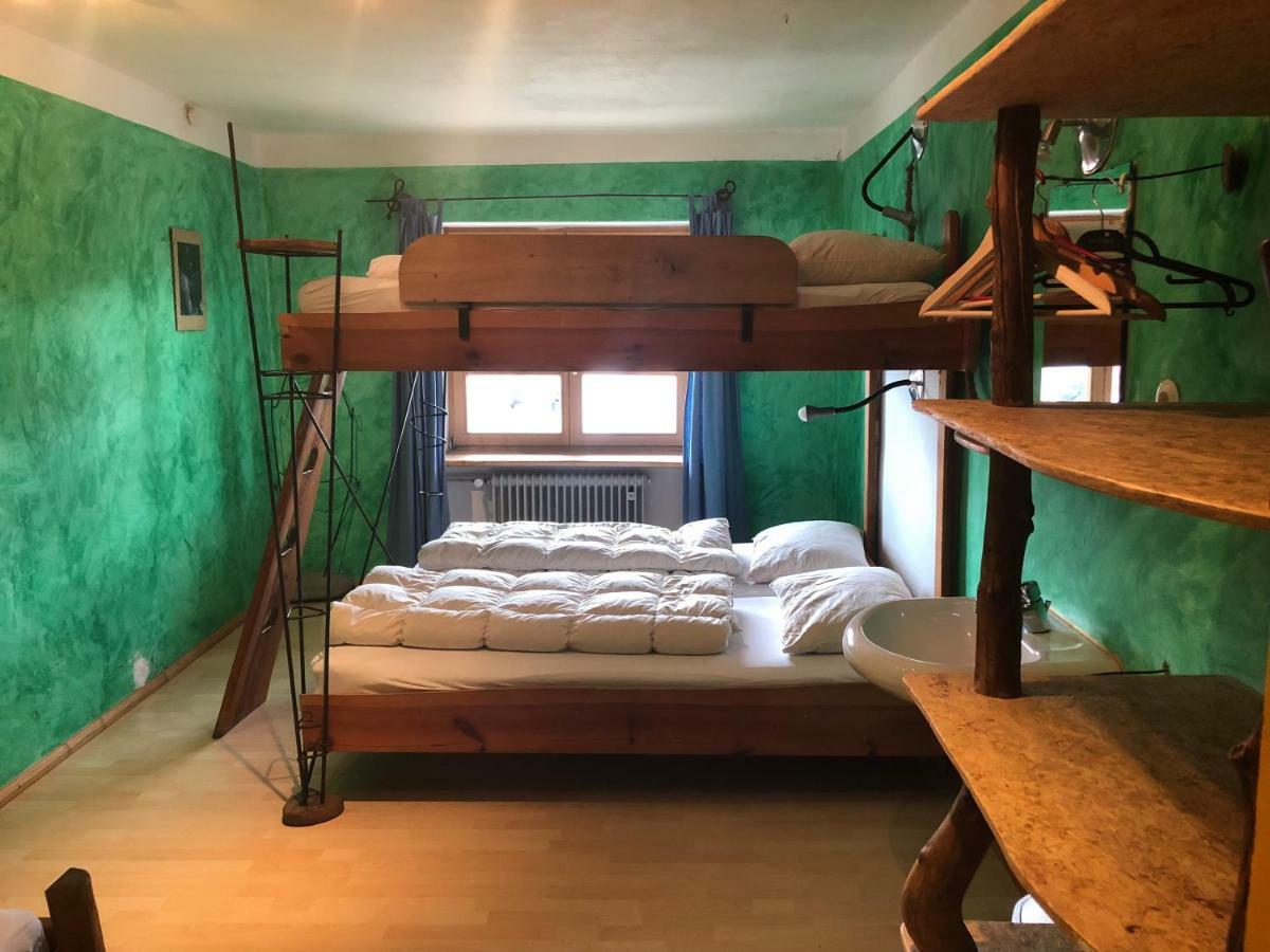 Schiff Bihlerdorf - Hostel Buitenkant foto
