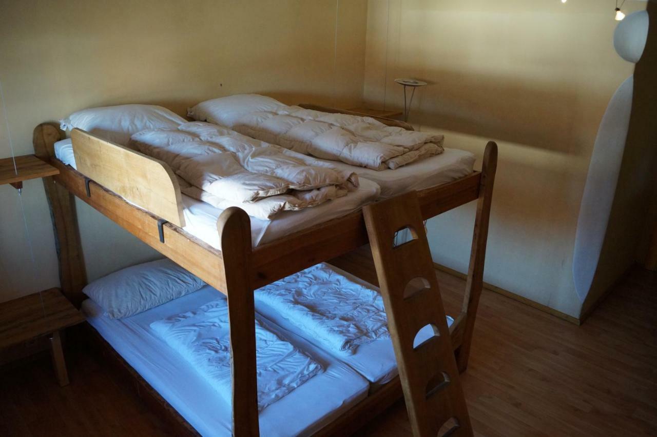Schiff Bihlerdorf - Hostel Buitenkant foto